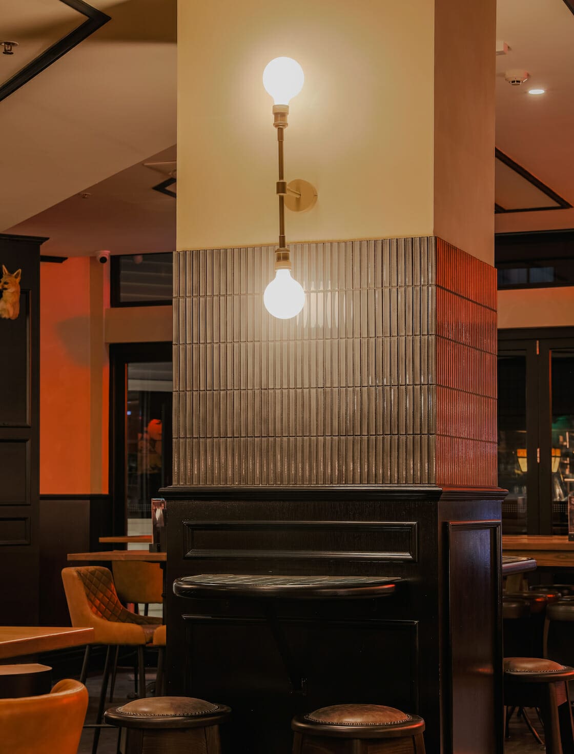 London themed Interior Design for The Fox