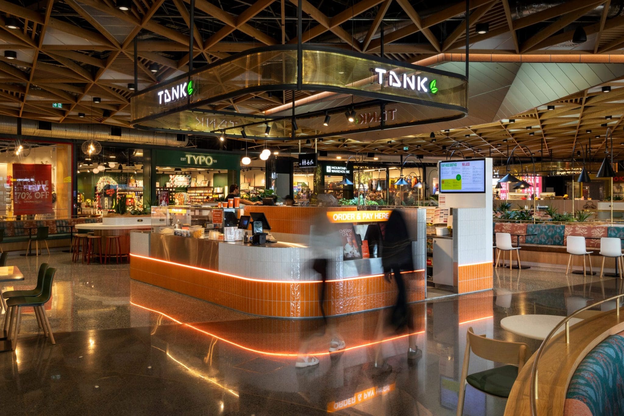 tank-juice-kiosk-manawa-bay.jpg